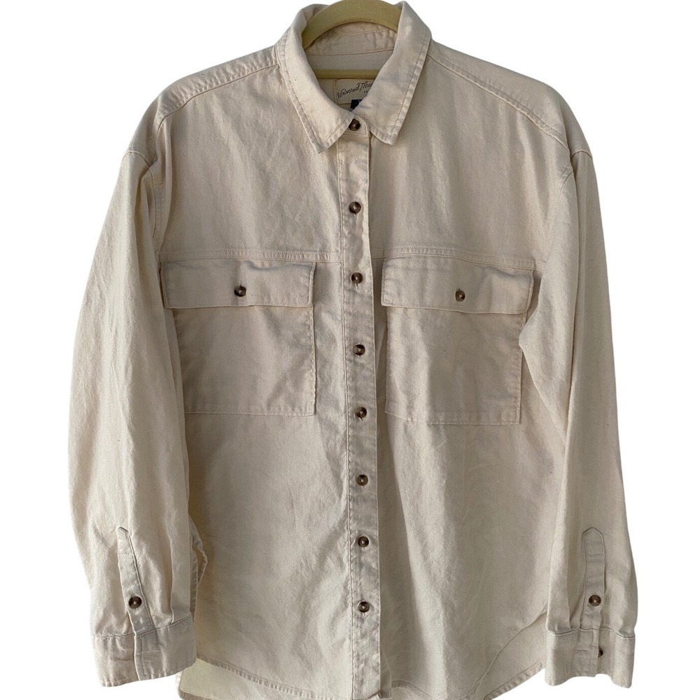 Universal Thread Oversize Shirt Jacket Button Front Long Sleeve Cream Medium EUC